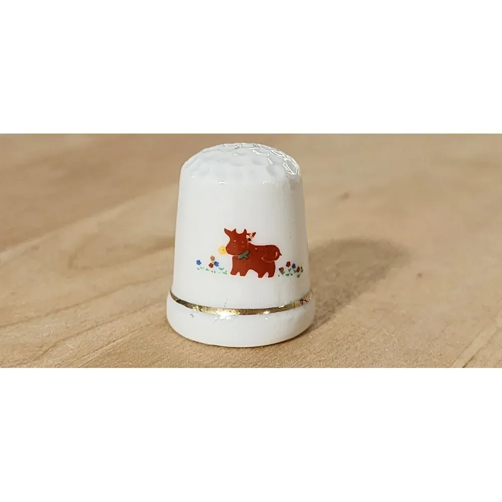 VTG 3‎ Cute FARM ANIMALS PORCELAIN Thimbles GOLDTRIM